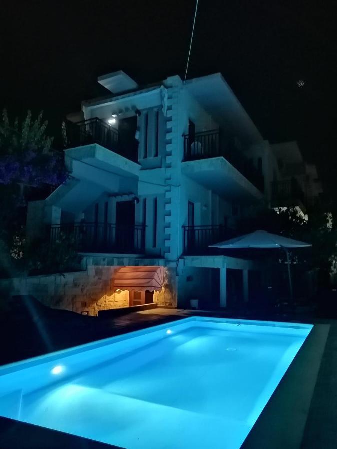 Iliana Apartments جورجيوبوليس المظهر الخارجي الصورة