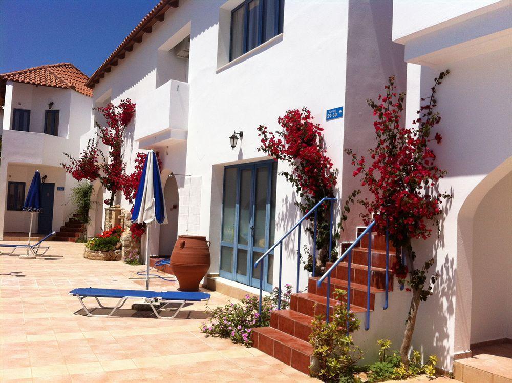 Iliana Apartments جورجيوبوليس المظهر الخارجي الصورة